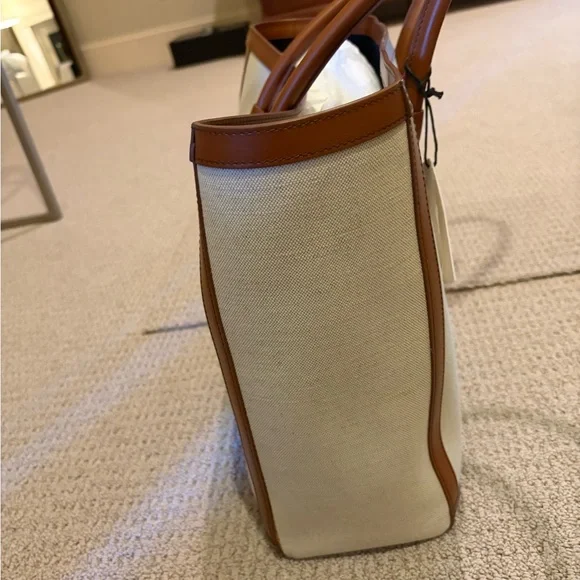 Balmain cream and brown leather trimmed tote. Excellent condition. No marks - Picture 7 of 7